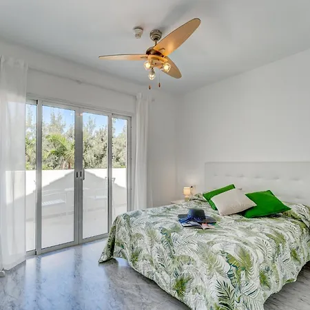 Oasis Golf Spacious Family Duplex *
