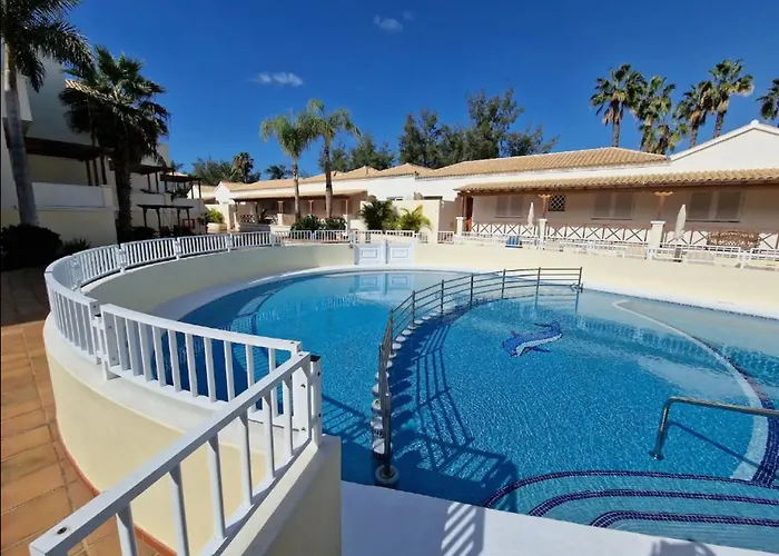 Oasis Golf House In Americas Appartement